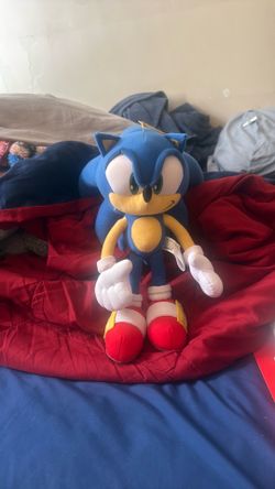 Sonic the Hedgehog Plush 14 inch