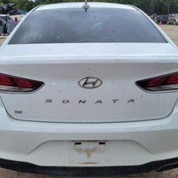 2019 Hyundai Sonata For Parts 