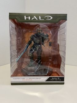 Halo Infinite Master Chief Dark Horse 10 Inch Statue