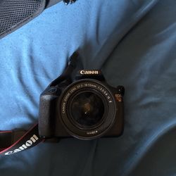 Canon Eos rebel t5 camera