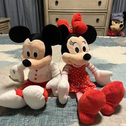 Valentine Mickey & Minnie Plushies