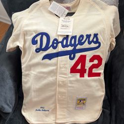 Brand New Authentic Los Angeles Dodgers Jersey, Jackie Robinson from 1955-  Mitchel & Ness size medium with tags - Shipping Available