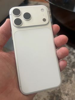 iPhone 17 Pro Max 256GB Silver