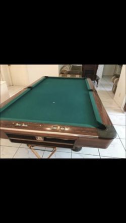 8’ Oversized Gold Crown Brunswick Pool Table/Tables