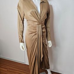 NWOT Karina Grimaldi Sculpted Wrap Midi Dress Tan Size M 80% Silk 20% Viscose