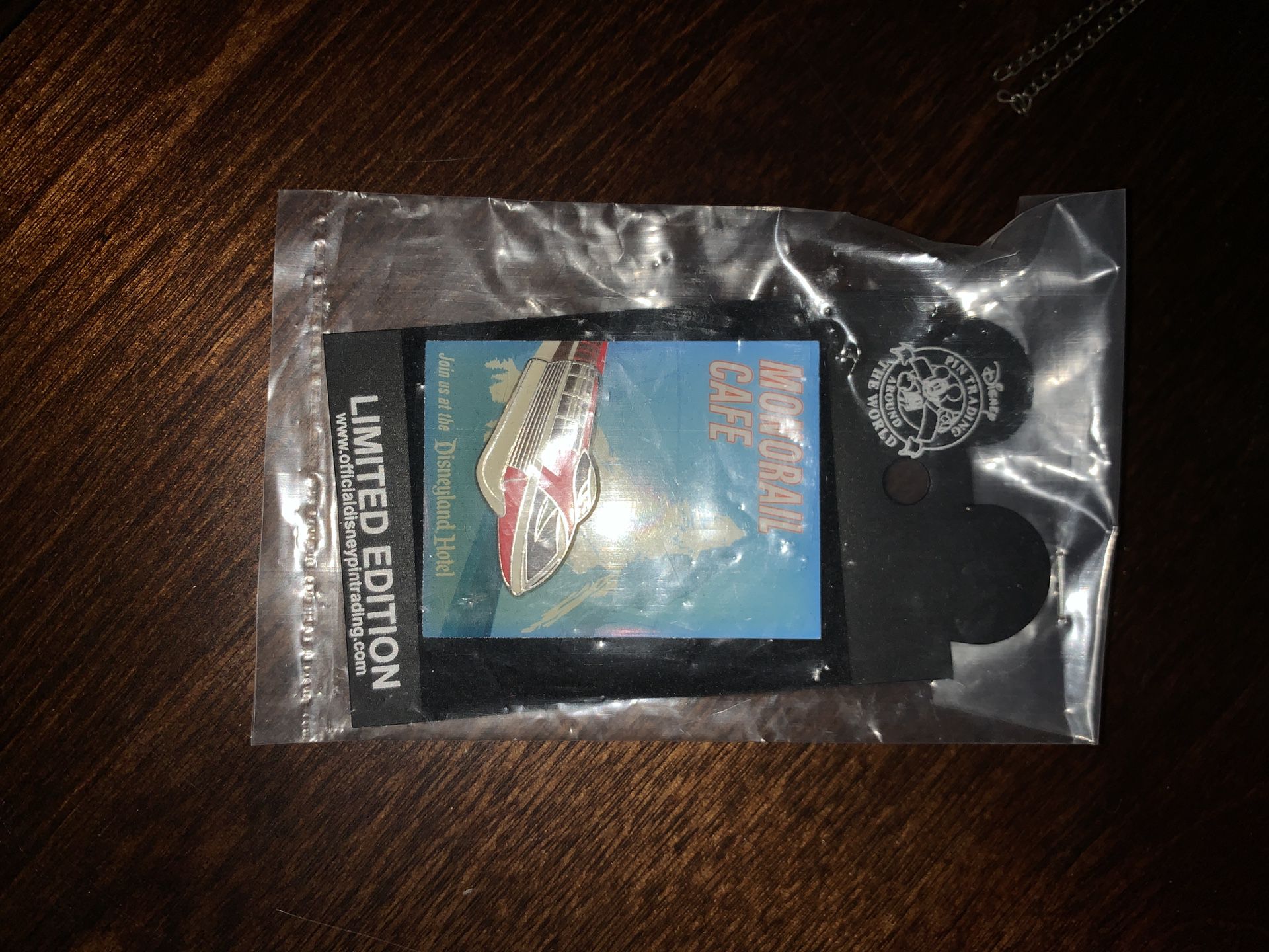 Disney collectors pin— new sealed in original case