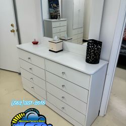 8 Drawer White Chest W/Mirror And Diamond Knobs🚚 
