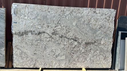 GRANITE SLABS