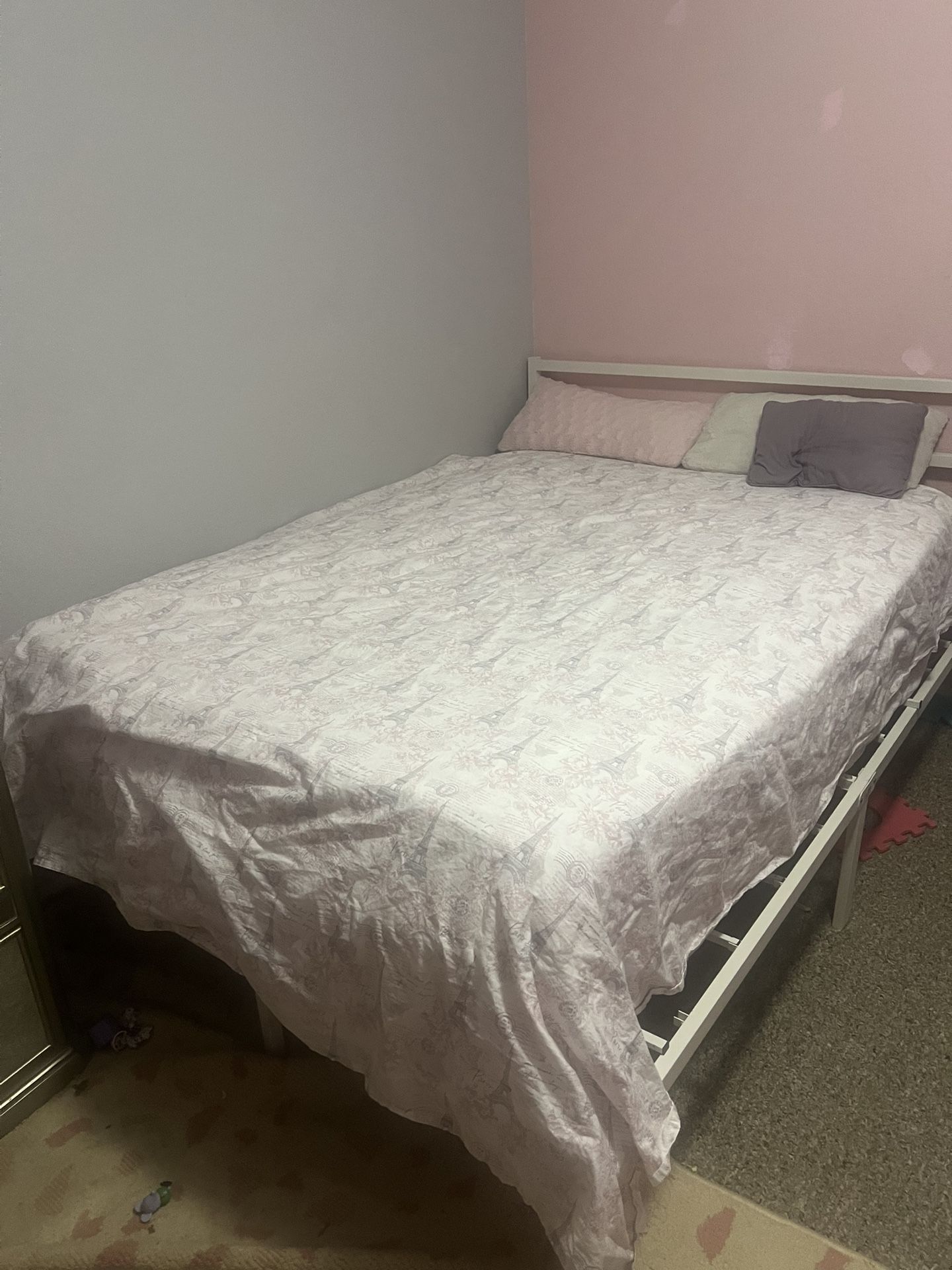 Full Size Mattress With Memory Foam And Bed Set