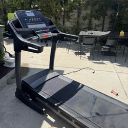 Nordic Track Treadmill 