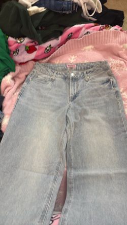 Light wash bedazzle juicy jeans
