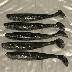 Black/Transparent-Glitter Paddle Tail Swimbait