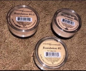 Earthly Body Earthliscentuals Natural Mineral Makeup Foundation powder MAC makeup artist bare