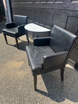 Armchairs Set of Two with end table