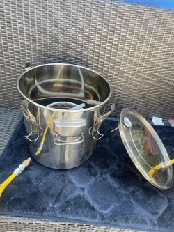 5 gal Alcohol Still with pump