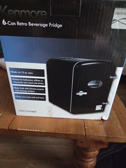 Mini Fridge *brand new*