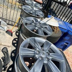 17” Toyota Camry, RAV4 wheels 5x114.3 