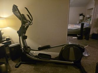 Elliptical- NordicTrack SpaceSaver SE 9i