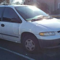 1997 Dodge Caravan