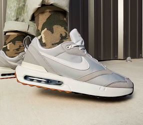 Nike men