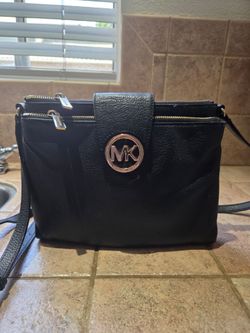 Michael  Kors Shoulder  Bag