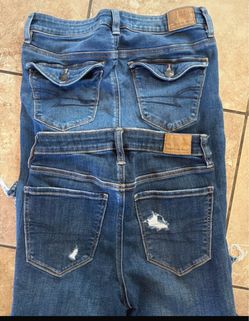 AE skinny’s hi rise size 6R