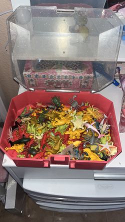 Figuras de dinosaurios
