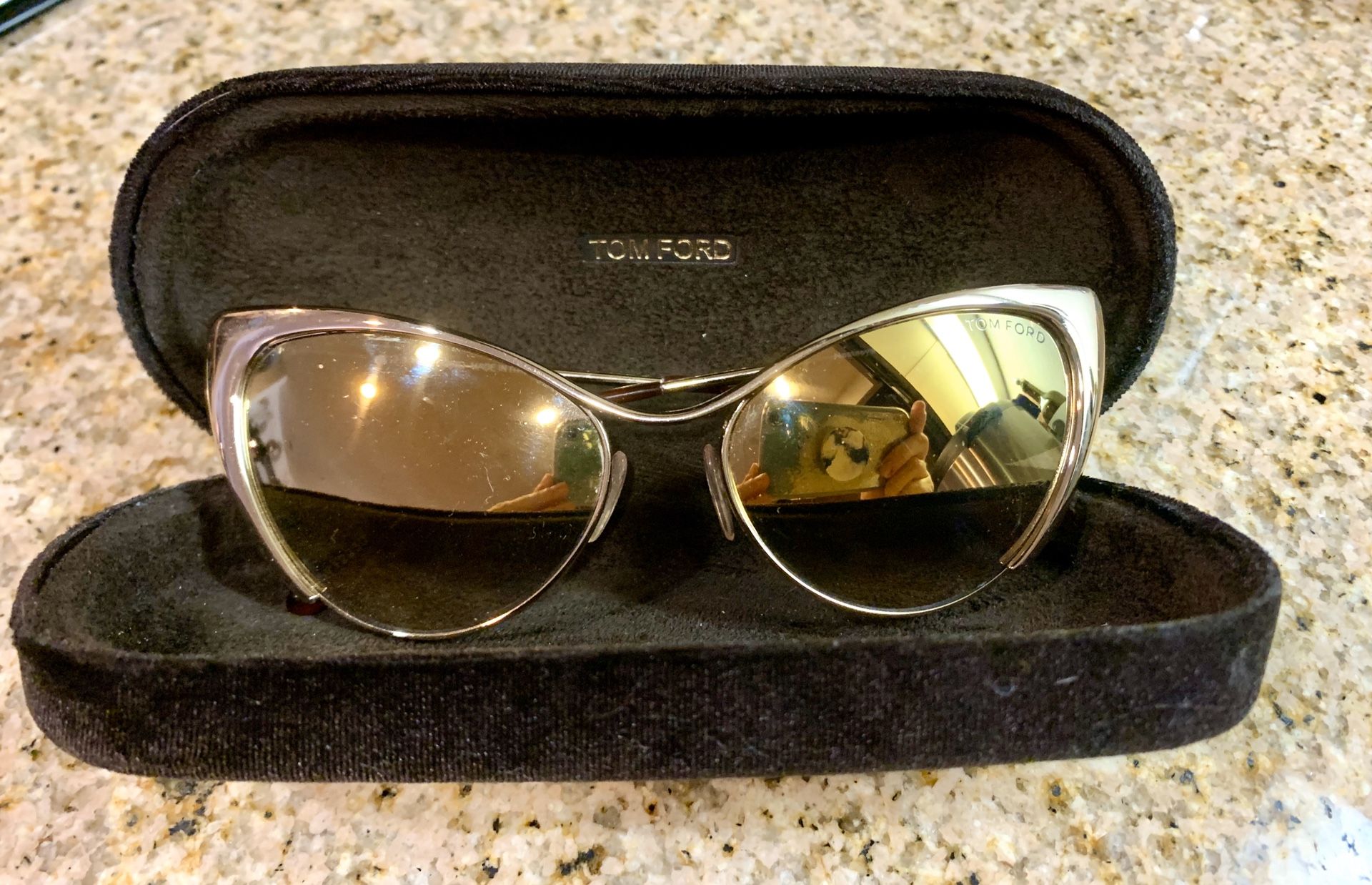 Rare - Tom Ford women’s sunglasses