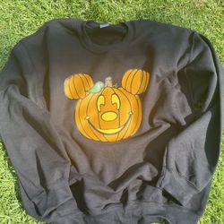 Mickey Pumkin Crewneck