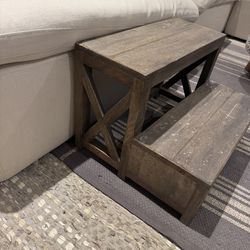 Pet stairs (wood w/drawer)