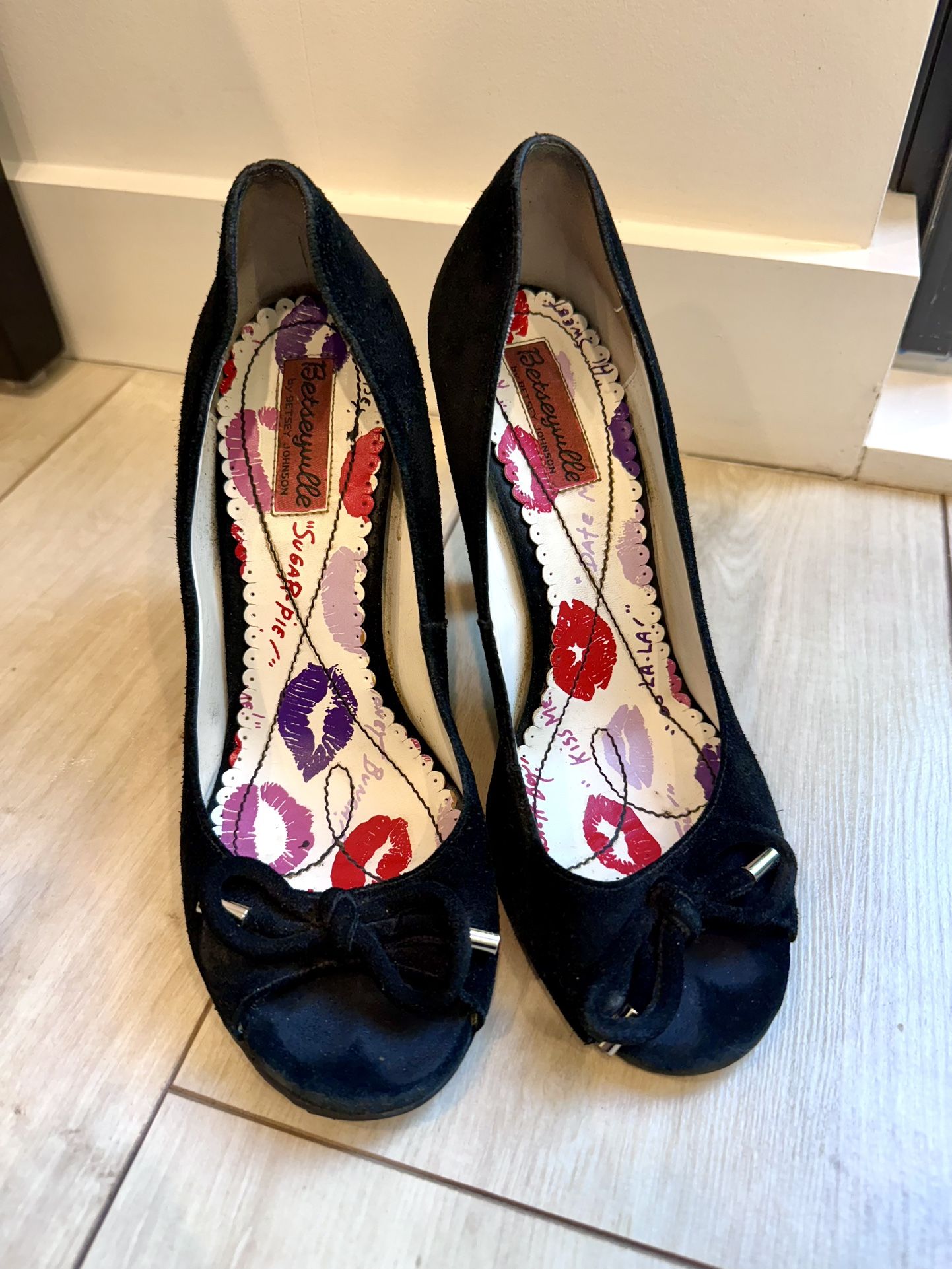Vintage Betsey Johnson Heels, Size 7