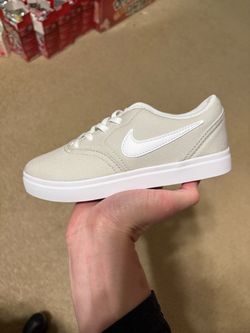 Size 2Y - Nike SB Check CNVS (PS) Light Bone/White