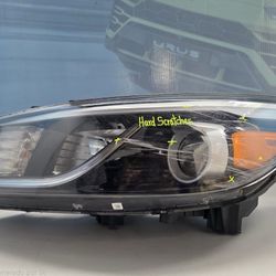 2015-2018 KIA SEDONA LEFT HALOGEN HEADLIGHT
