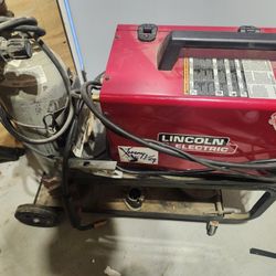 Lincoln 140 Welder