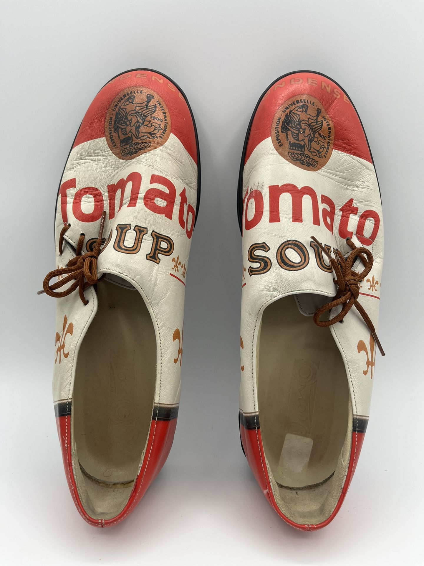 ICON Andy Warhol Campbell Tomato Soup Iconic Shoes Men 7.1/2 - Women 9.1/2-