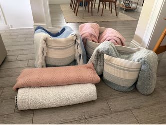 Decorative Baskets & Throw Blankets Bundle