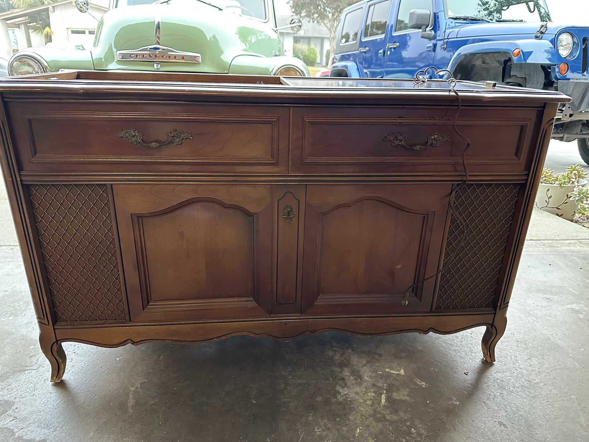 1960s Magnavox Astro Sonic Console Stereo w/ Record Player