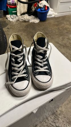 Mens CONVERSE HIGHTOPS, size 4
