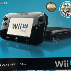 Nintendo Wii U Console - Black Deluxe Set
