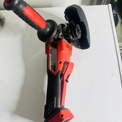 Grinder Milwaukee M18 Fuel 