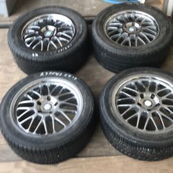 Set of 4 BEYERN Auto Rims (on Tires)