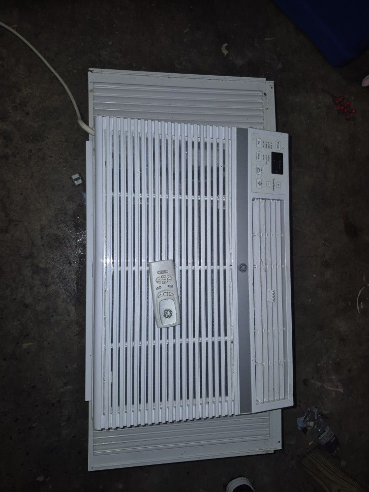 Room Air Conditioner 