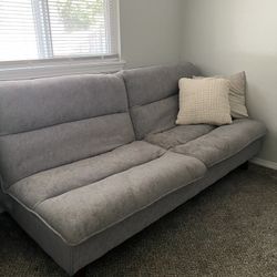 Convertible Couch/futon