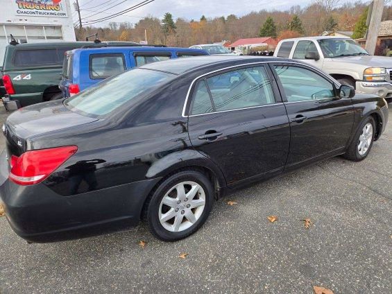 2005 Toyota Avalon