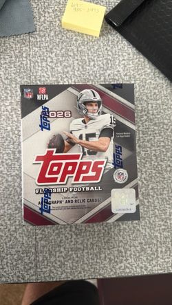 2026 Topps Flagship Football Hobby Box