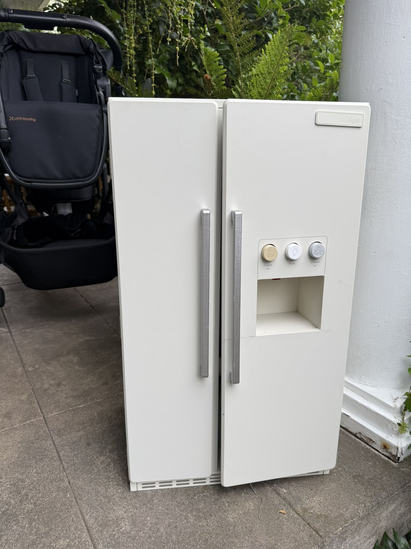 Zara Toy Fridge 
