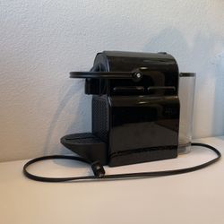 Nespresso Inissia Espresso Machine by De'Longhi