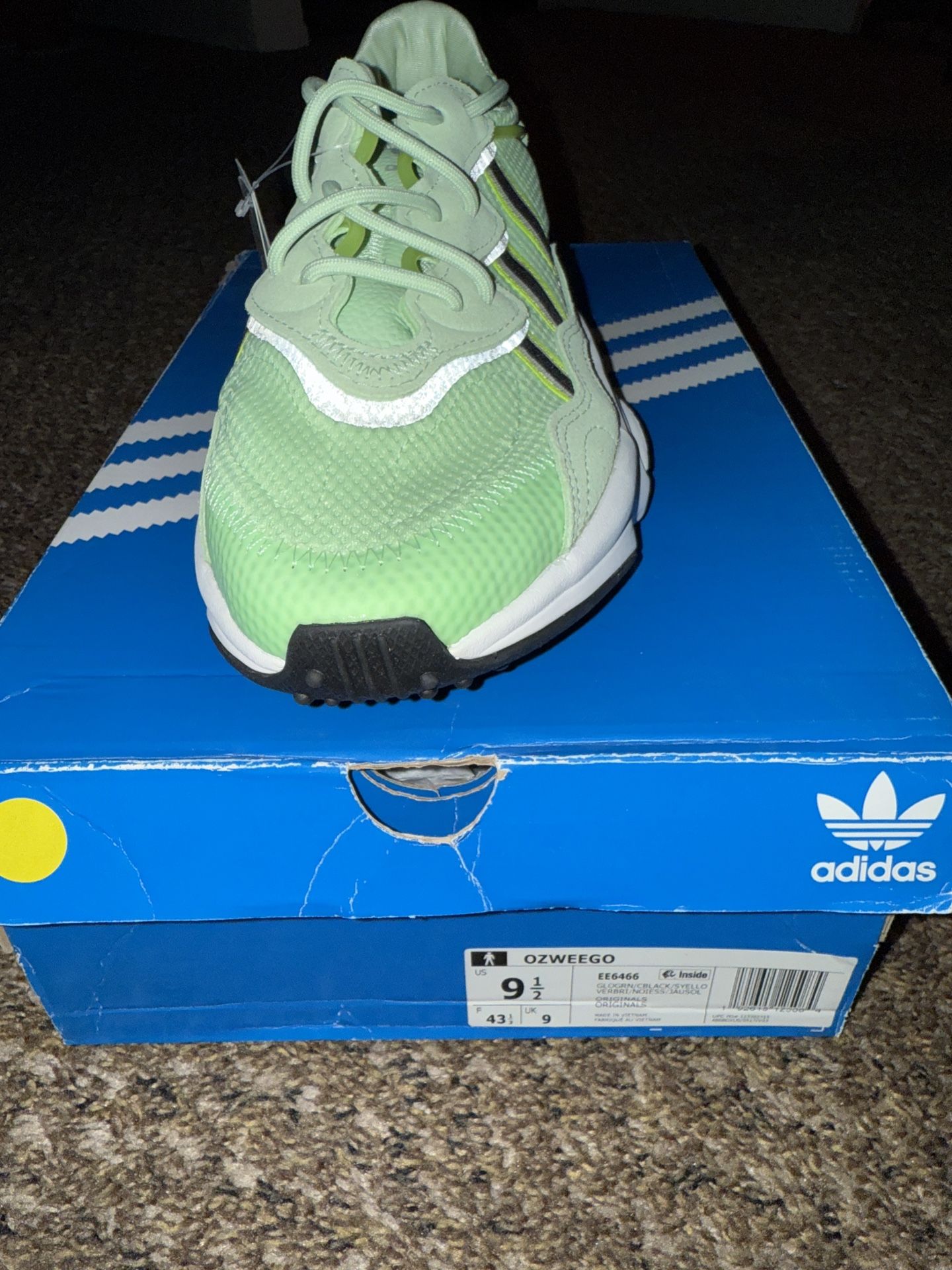 Adidas OZWEEGO Glow Green M 11 W