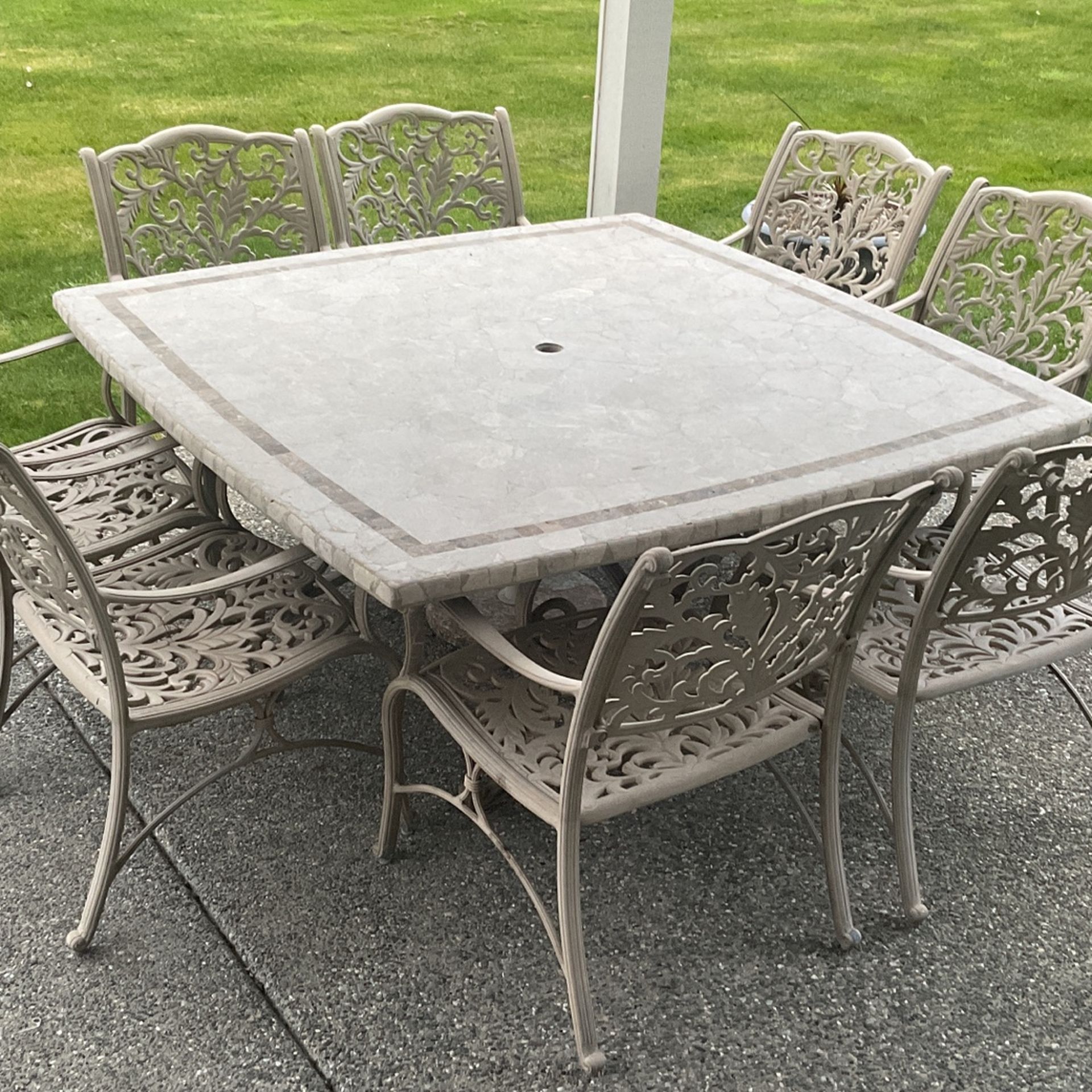 Outdoor Table And Chairs