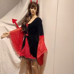 WOMENS DEVIL HOLLOWEEN COSTUME